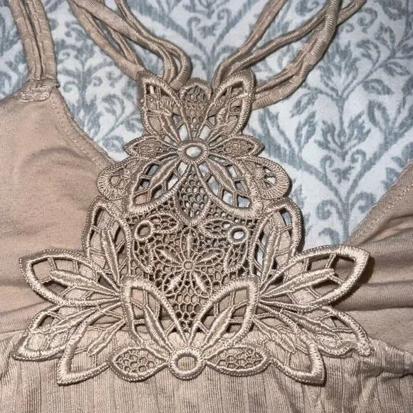 Aerie cropped tank top Bralette nude tan size M - Picture 2 of 6